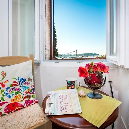 Havana - Apartment With Sea View 罗维尼 外观 照片