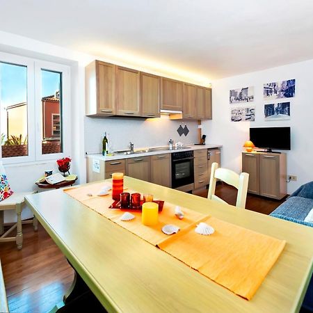 Havana - Apartment With Sea View 罗维尼 外观 照片