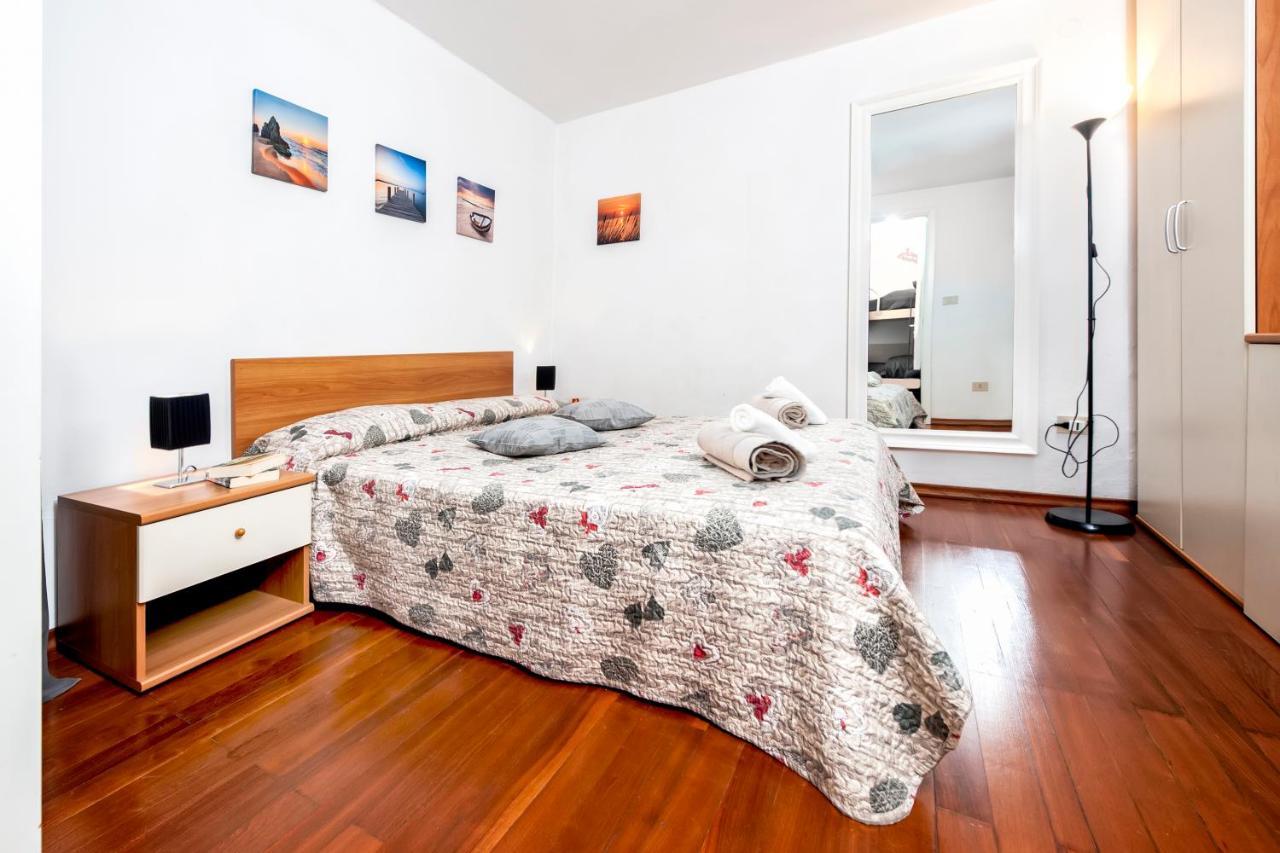 Havana - Apartment With Sea View 罗维尼 外观 照片