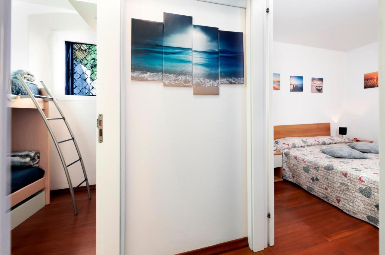 Havana - Apartment With Sea View 罗维尼 外观 照片